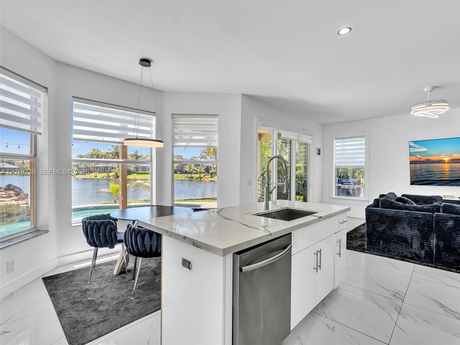 CHAPEL LAKE ESTATES - Residential