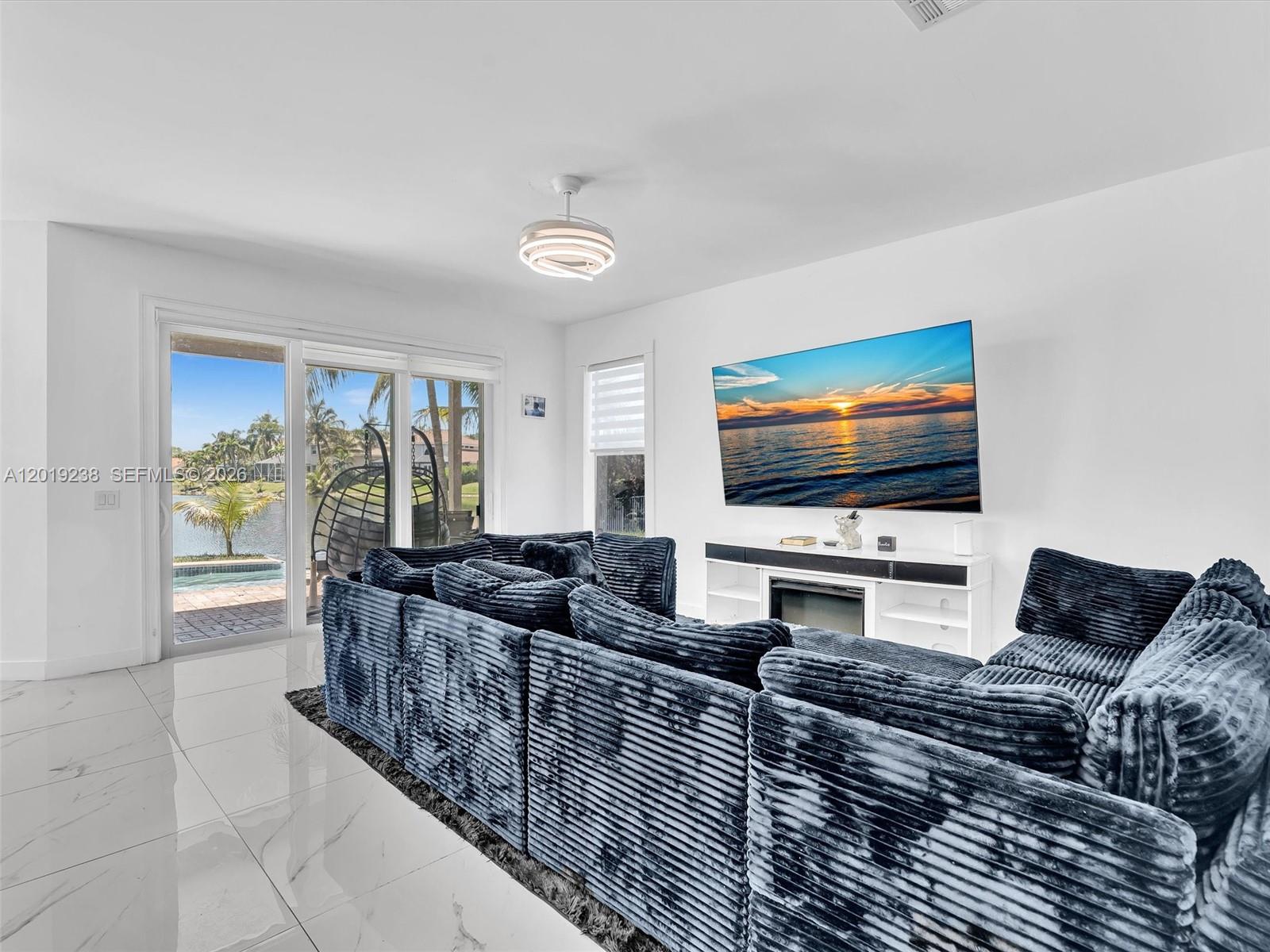 CHAPEL LAKE ESTATES - Residential