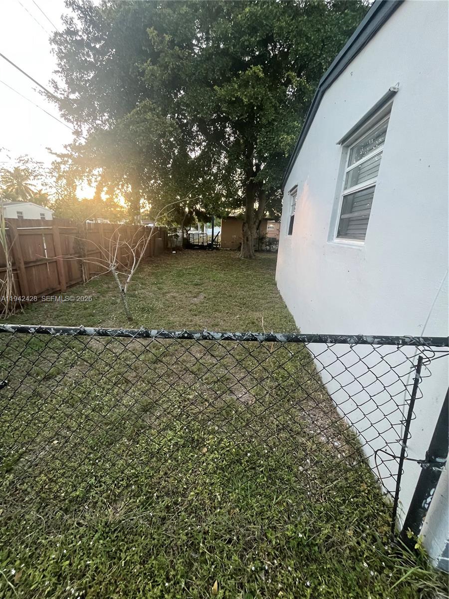 BOULEVARD HEIGHTS SEC 3 - Residential Lease