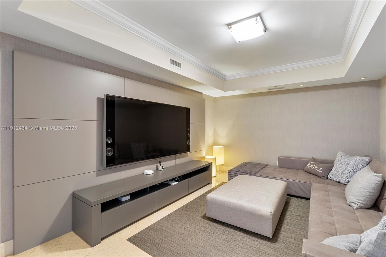 BELLAMARE @ WILLIAMS ISLA - Residential