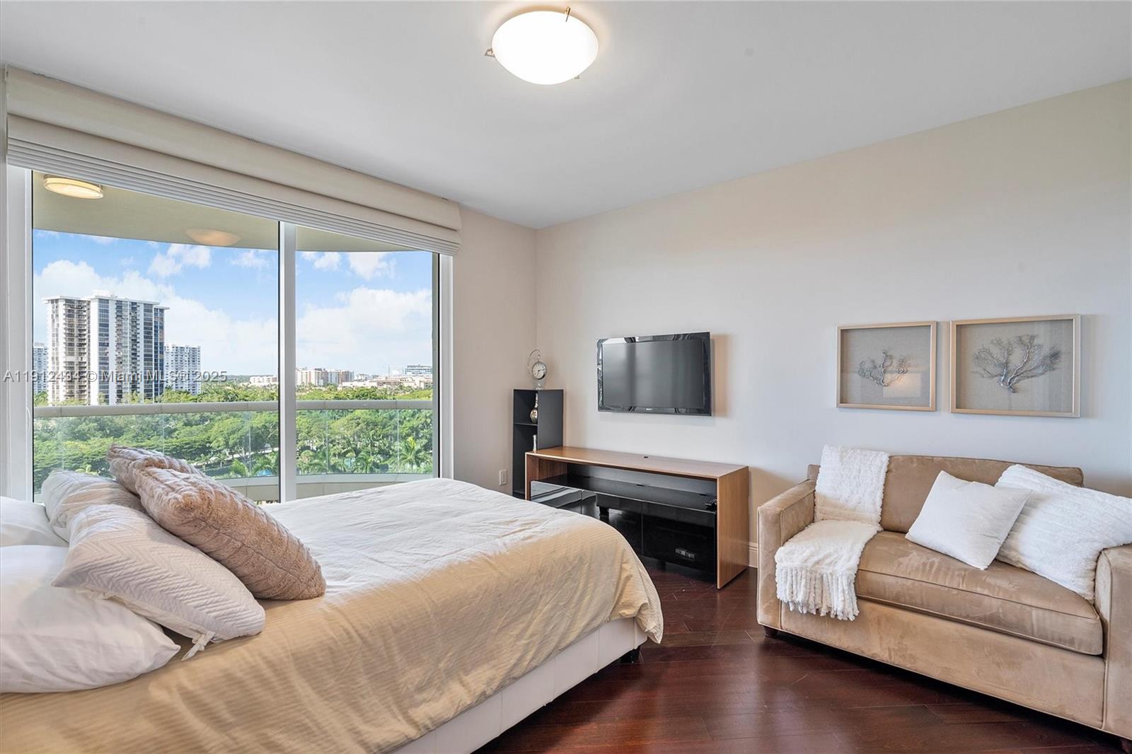 BELLAMARE @ WILLIAMS ISLA - Residential