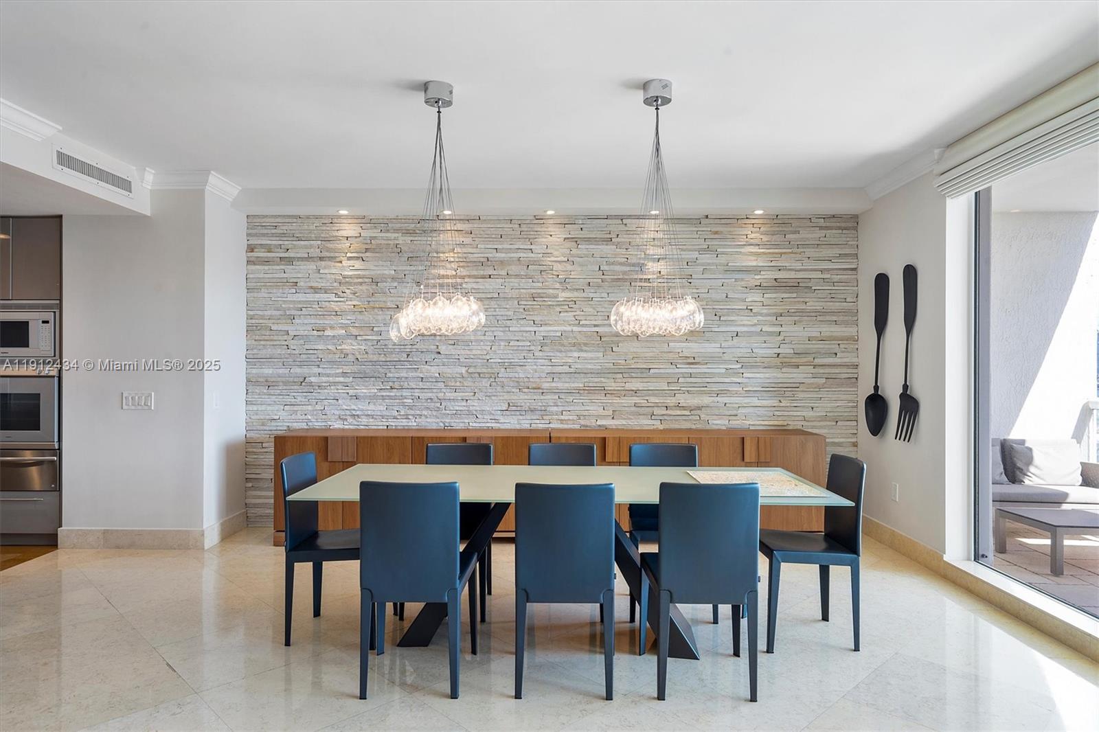 BELLAMARE @ WILLIAMS ISLA - Residential