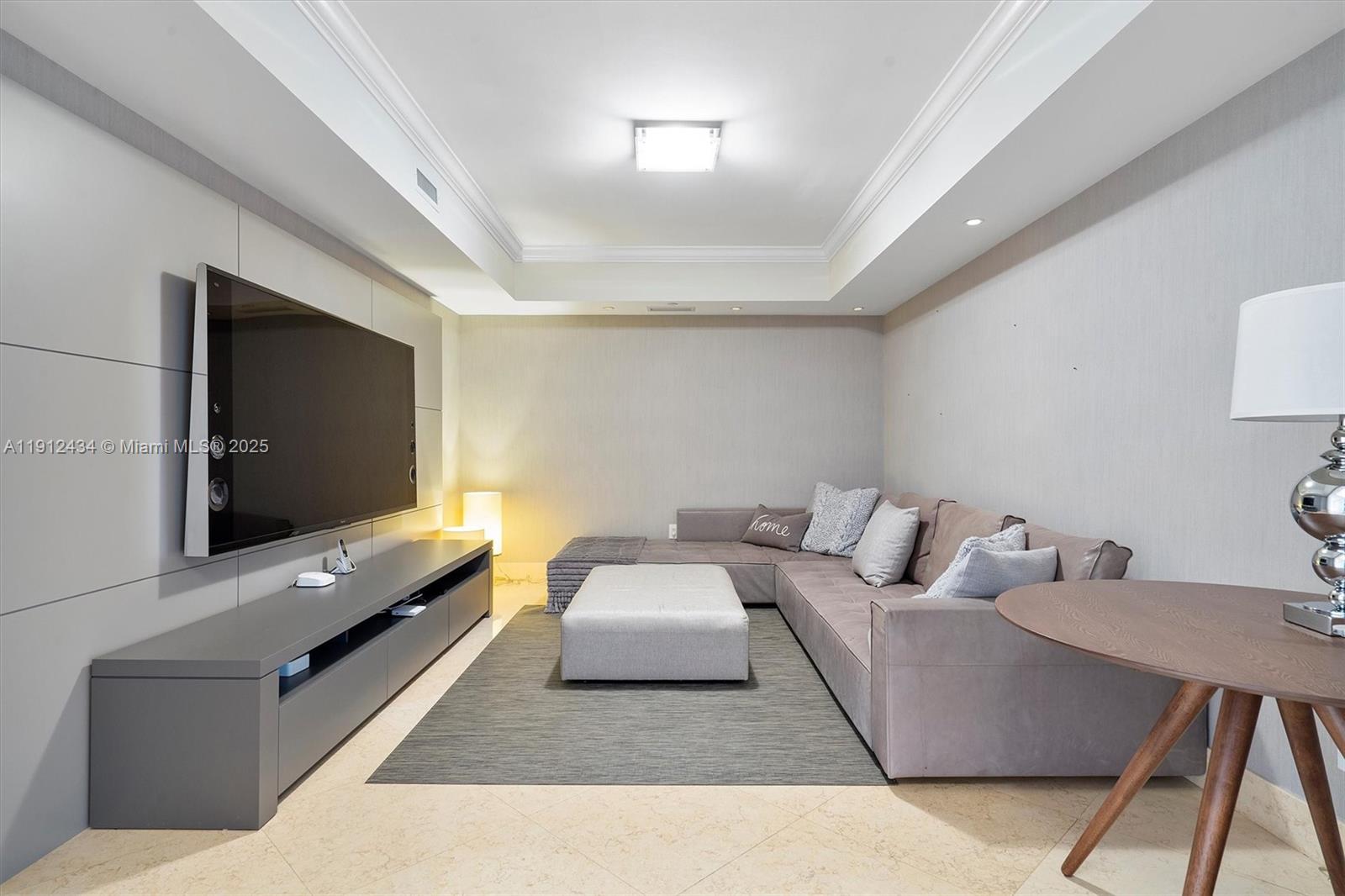 BELLAMARE @ WILLIAMS ISLA - Residential