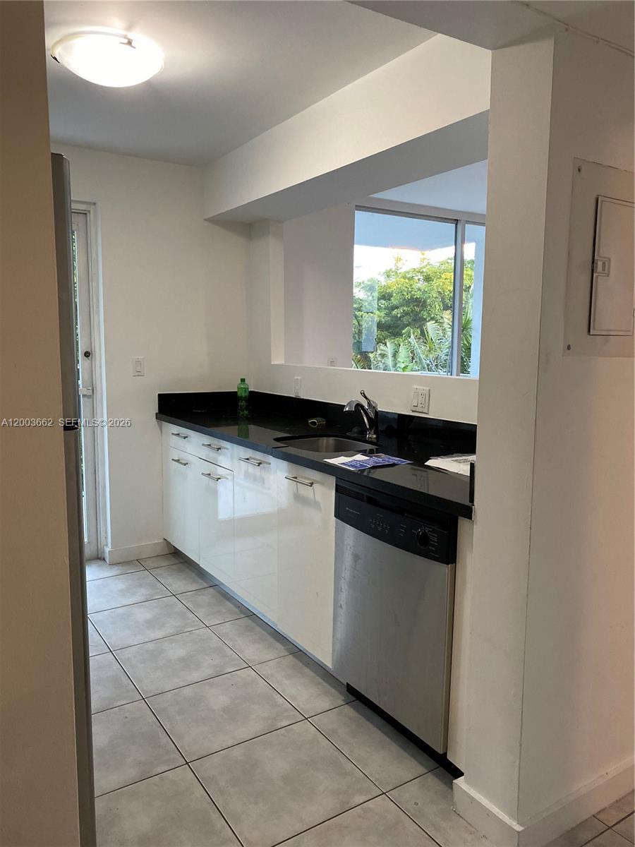 NIRVANA CONDO NO FOUR CON - Residential Lease