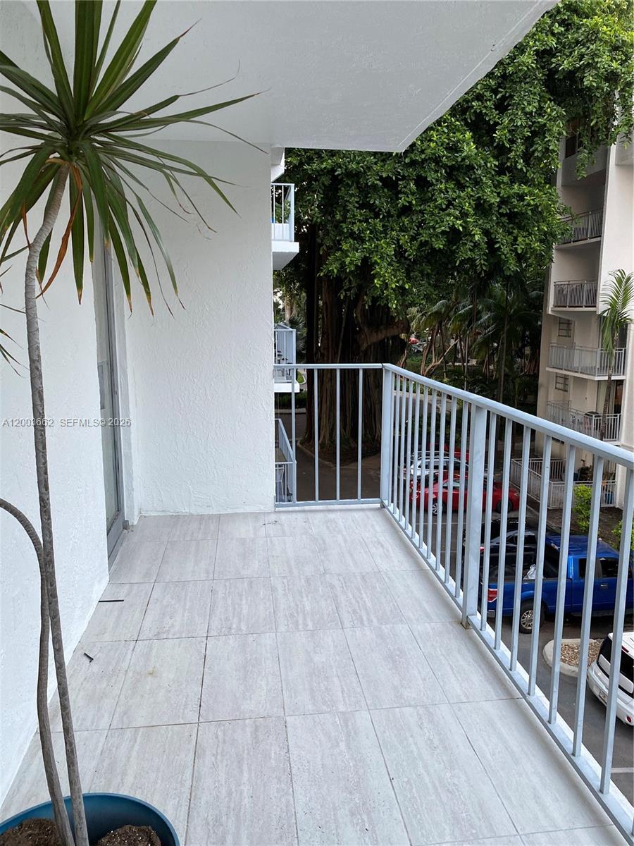 NIRVANA CONDO NO FOUR CON - Residential Lease