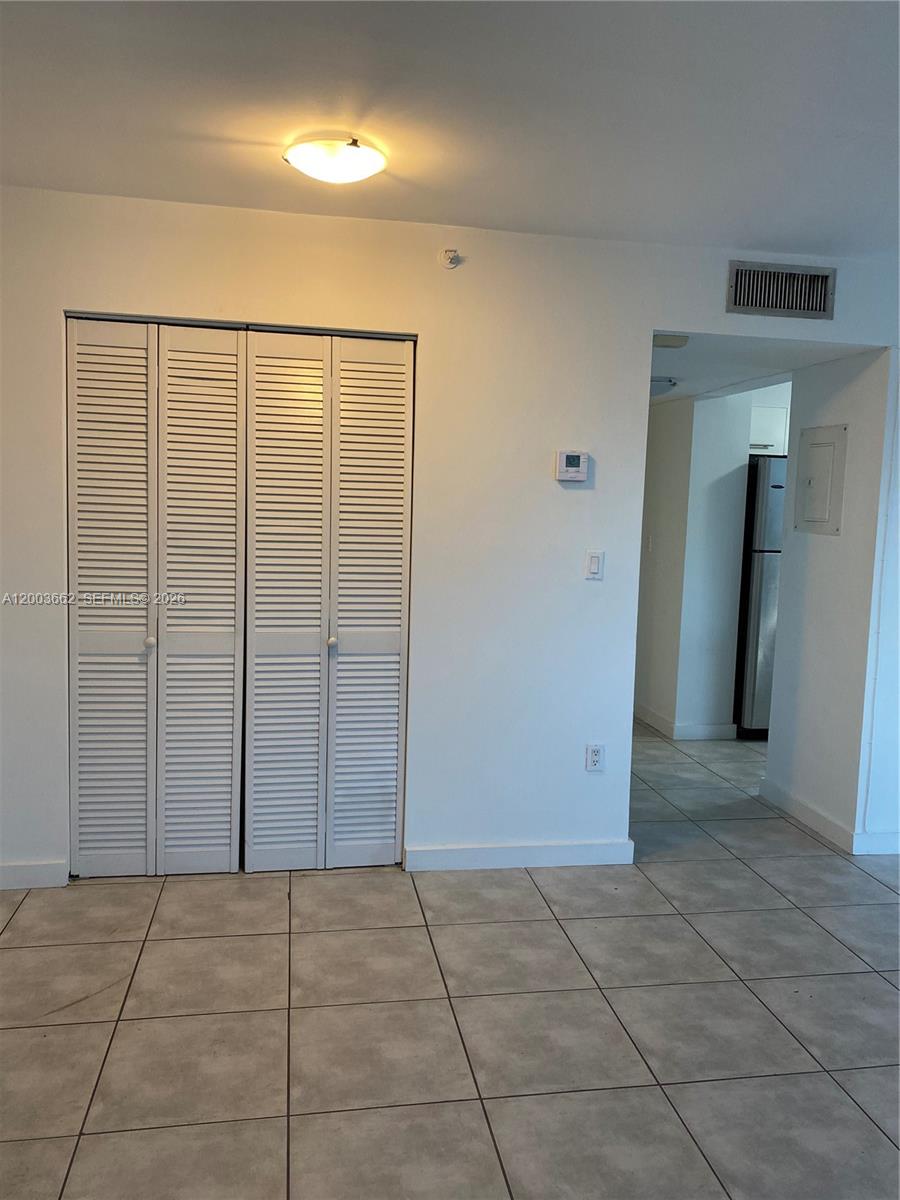 NIRVANA CONDO NO FOUR CON - Residential Lease