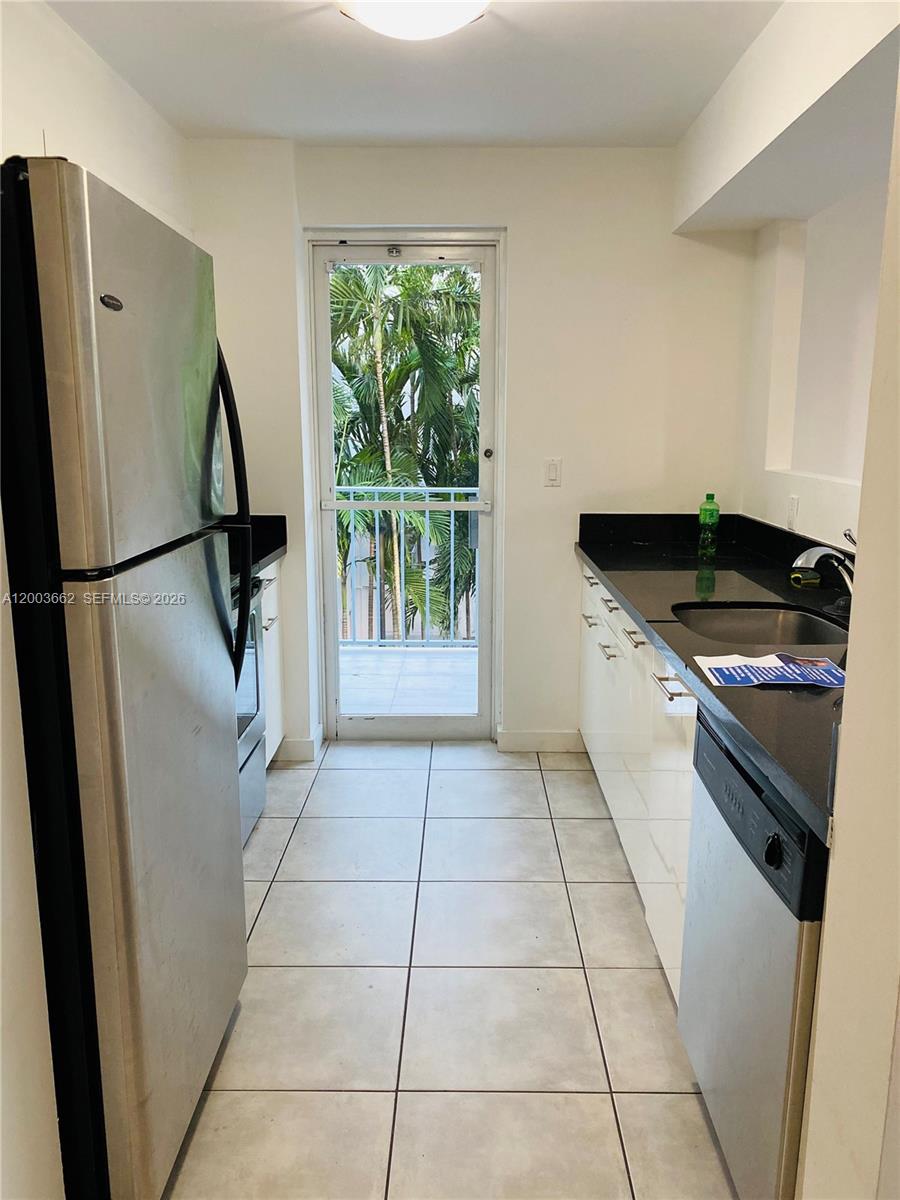 NIRVANA CONDO NO FOUR CON - Residential Lease