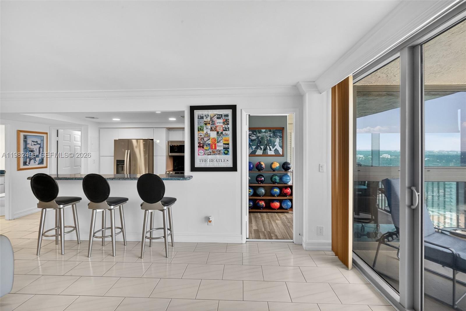 MIRASOL OCEAN TOWERS COND - Residential