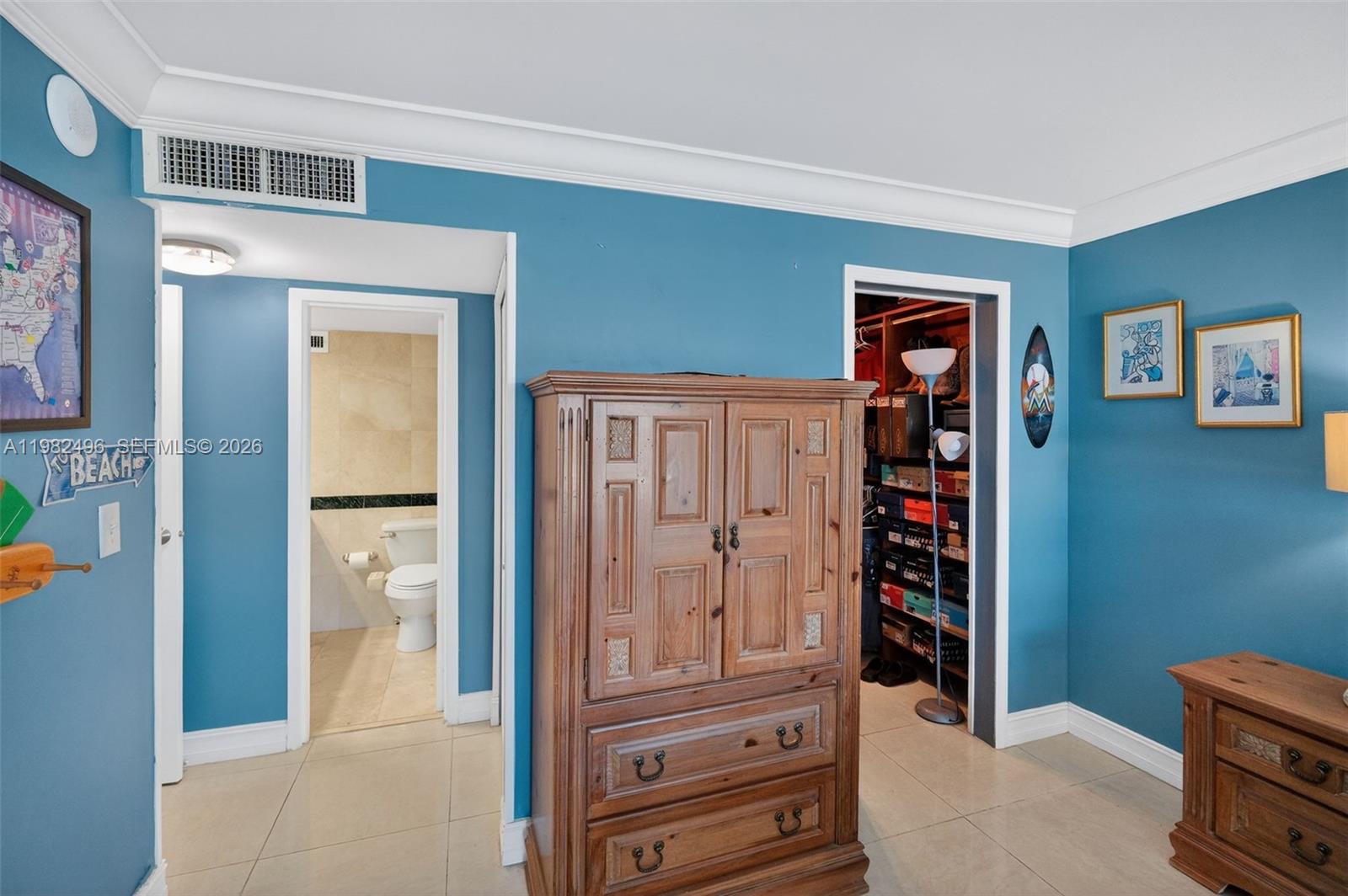 MIRASOL OCEAN TOWERS COND - Residential