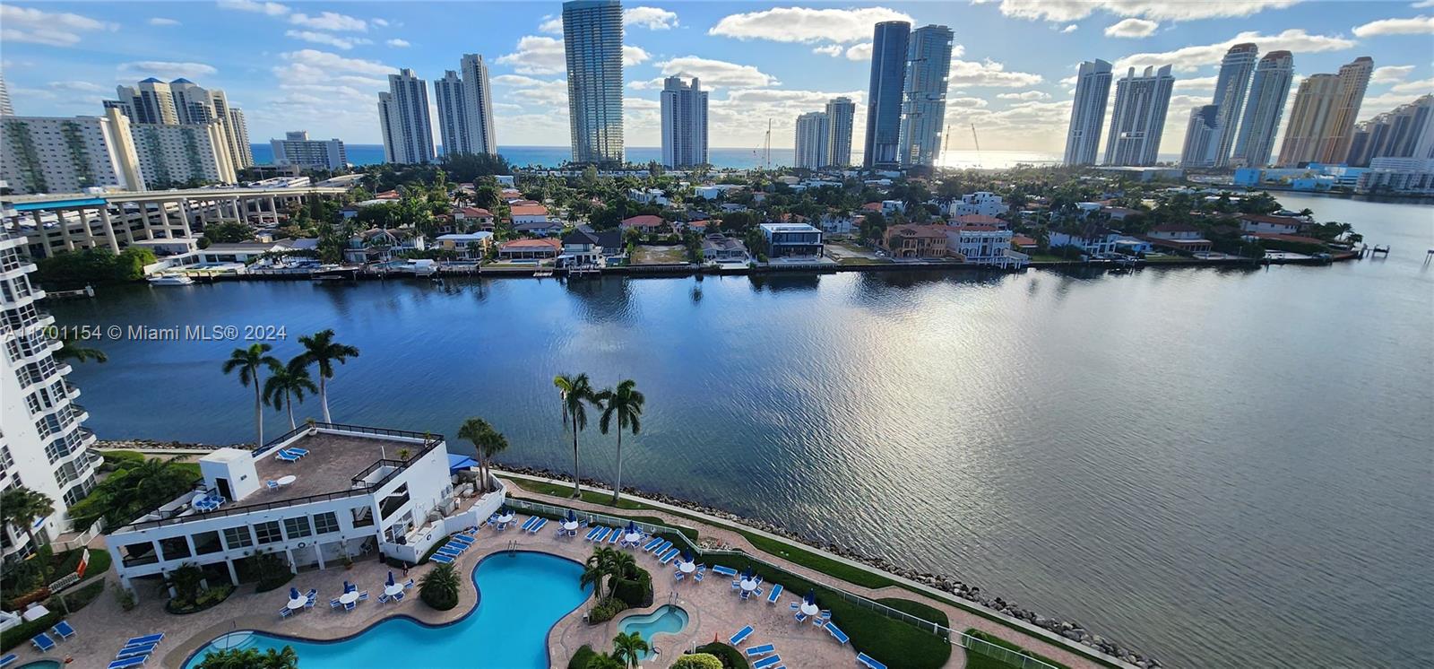MYSTIC POINTE CONDO NO TH - Residential
