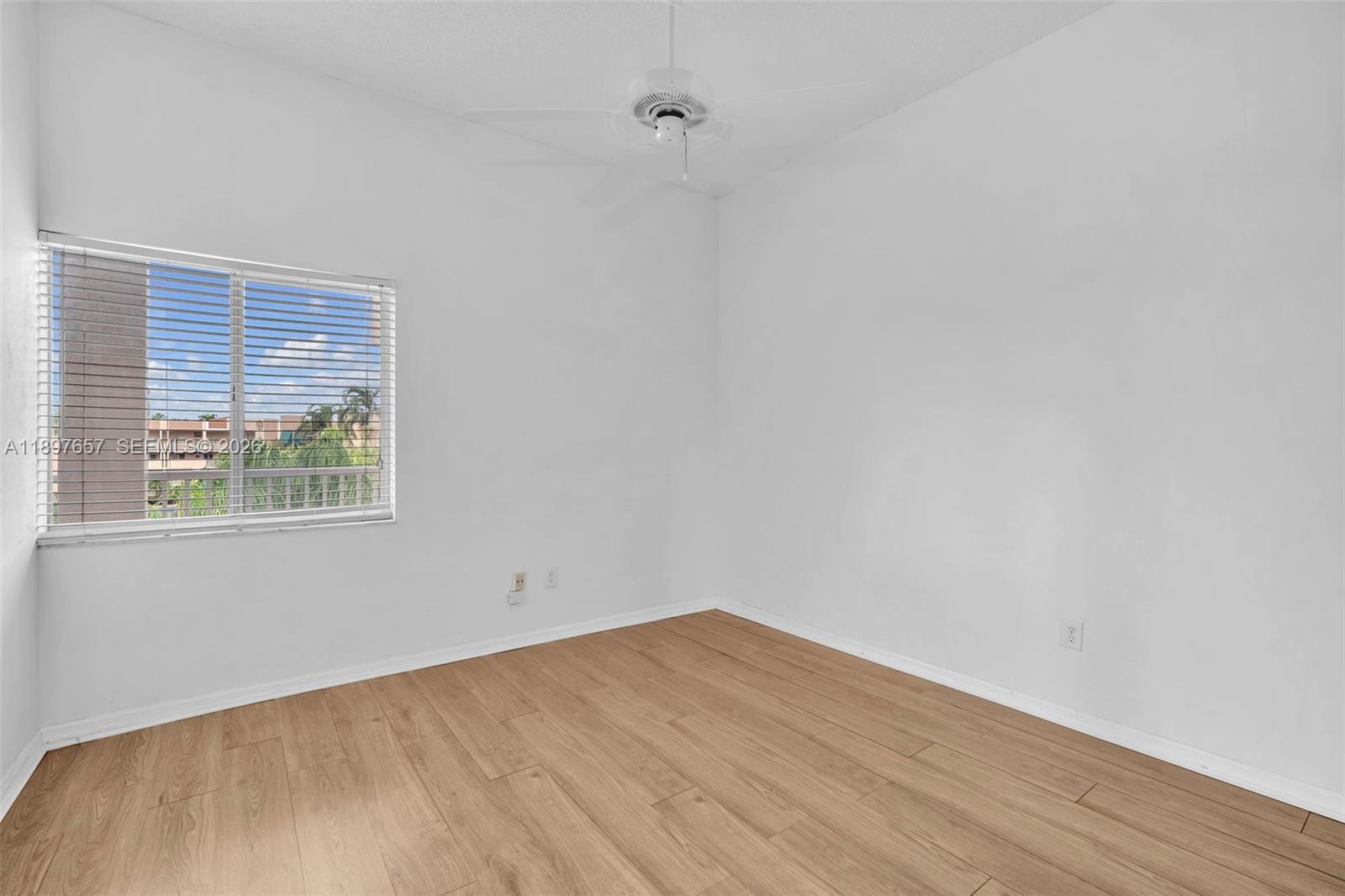 GRANVILLE CONDOMINIUM H - Residential