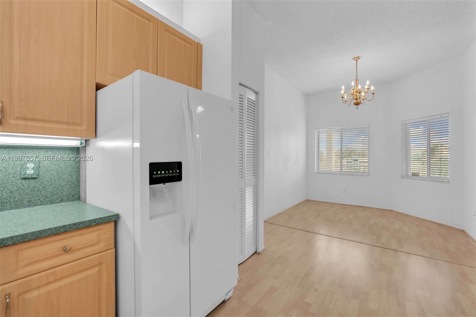 GRANVILLE CONDOMINIUM H - Residential