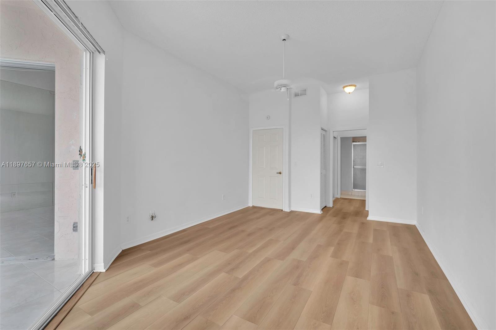 GRANVILLE CONDOMINIUM H - Residential