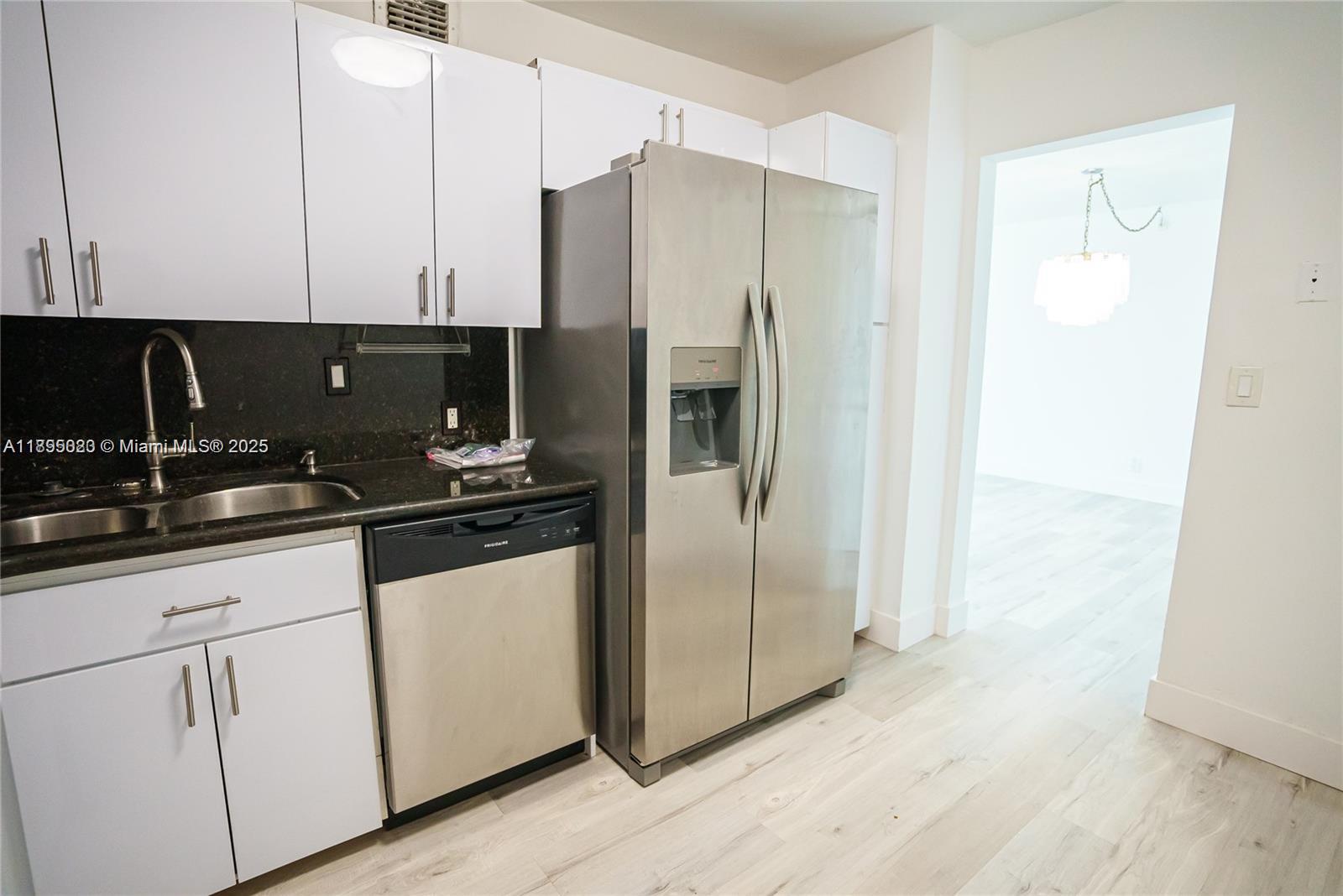 ARLEN HOUSE EAST CONDO - Residential Lease