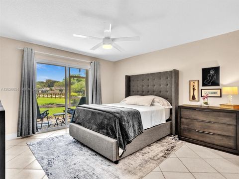 Tiny photo for 3660 Citrus Trce #2, Davie, FL 33328 (MLS # A12026634)