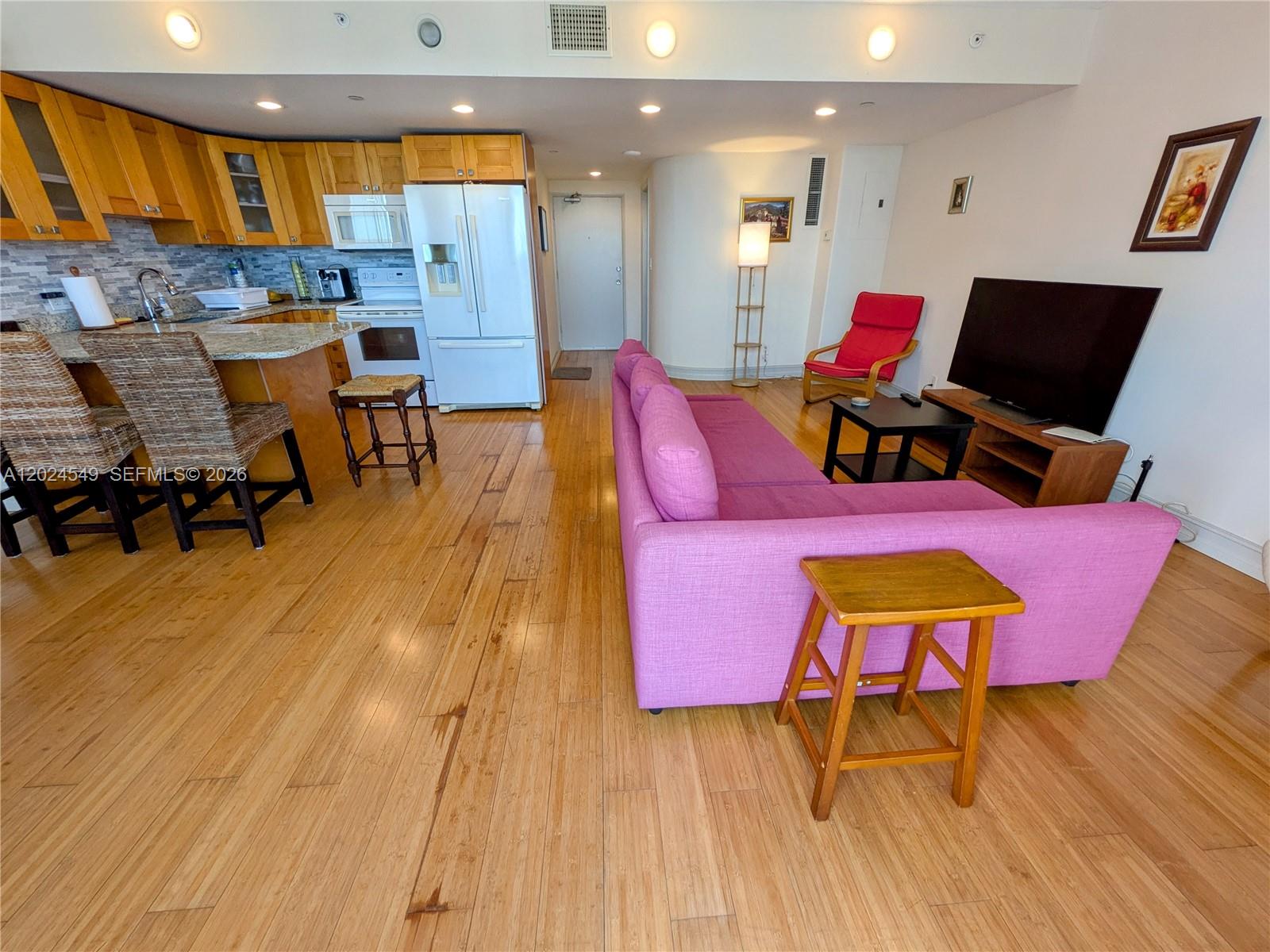 1720 Harrison St 14D