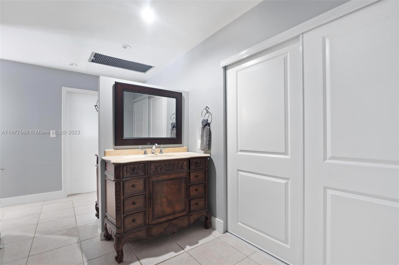 GLEN COVE SEC 2 - Residential