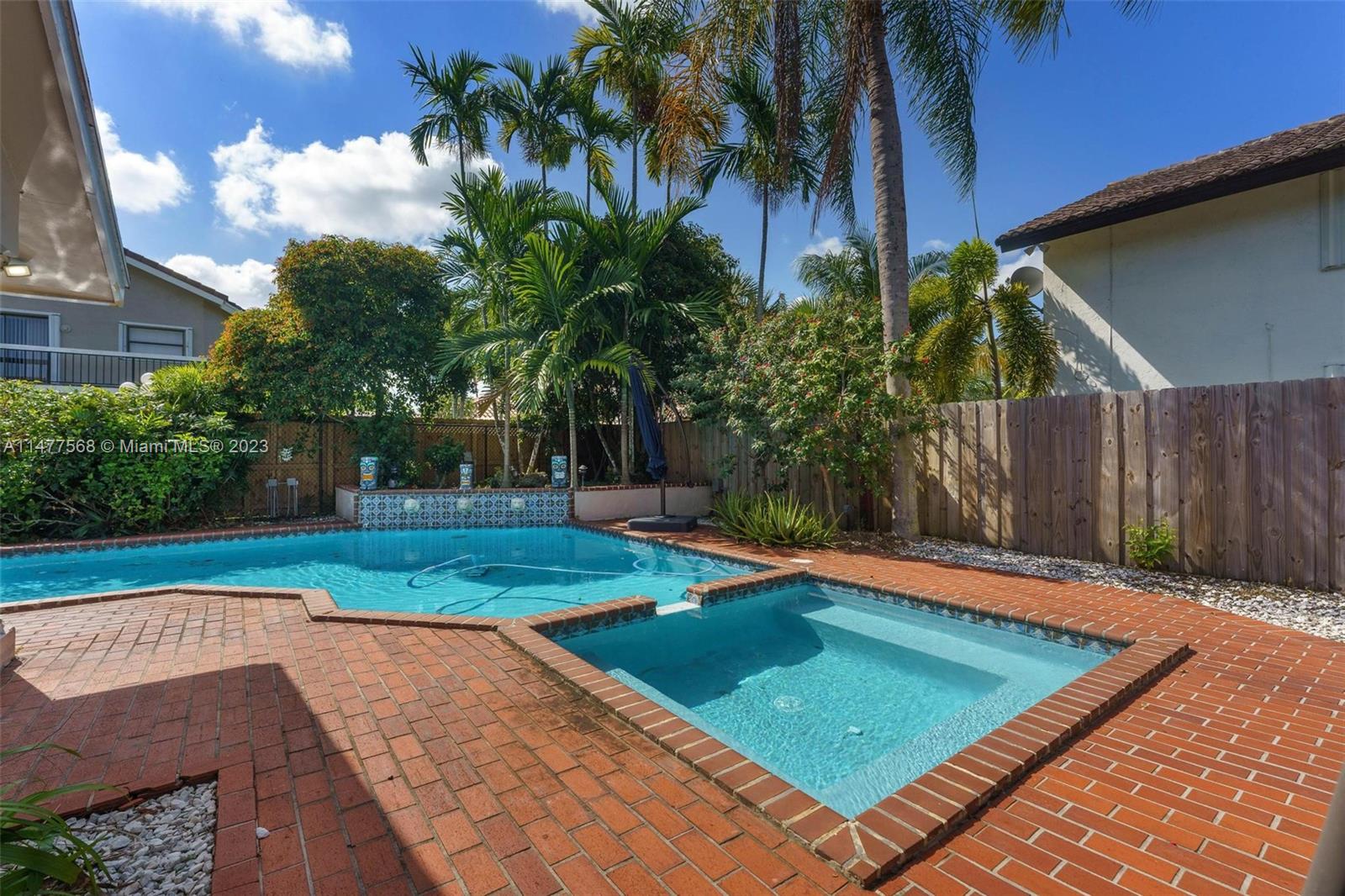 GLEN COVE SEC 2 - Residential