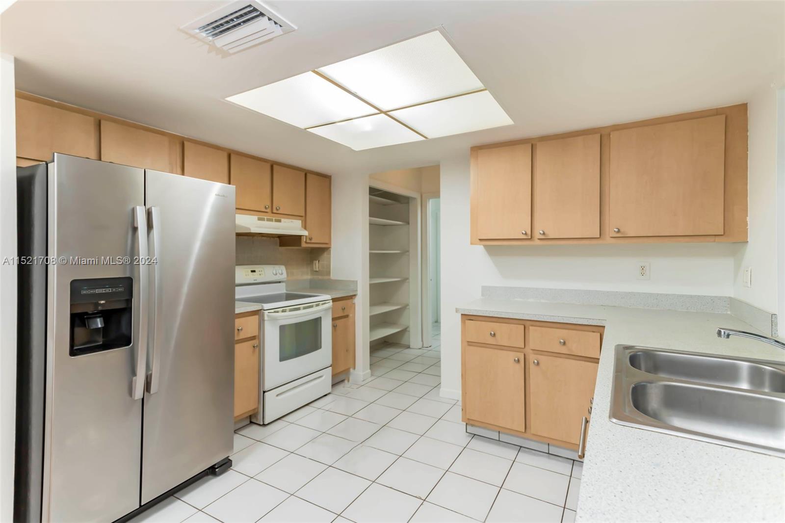 PARADISE GARDENS SEC 4 - Residential