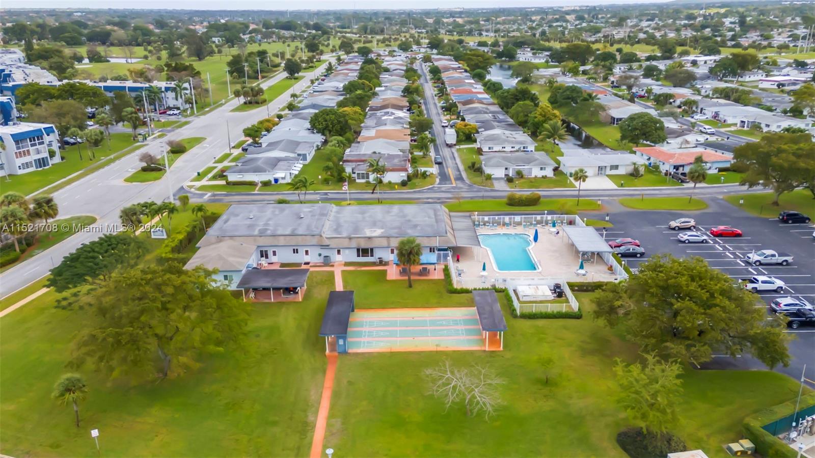 PARADISE GARDENS SEC 4 - Residential