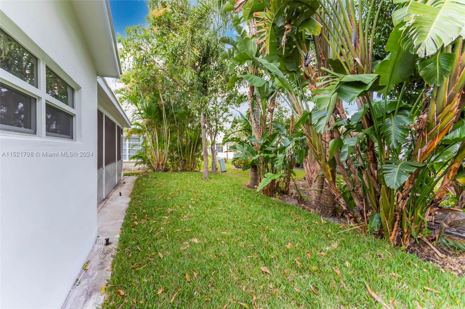 PARADISE GARDENS SEC 4 - Residential