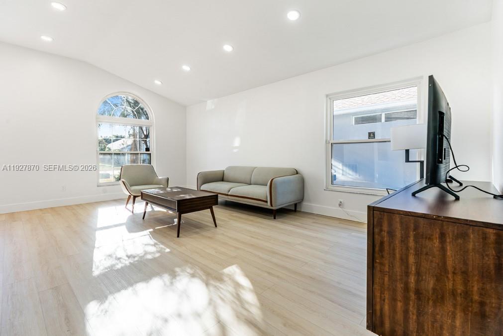 UNTERS CREEK TR 350 PH 01 - Residential