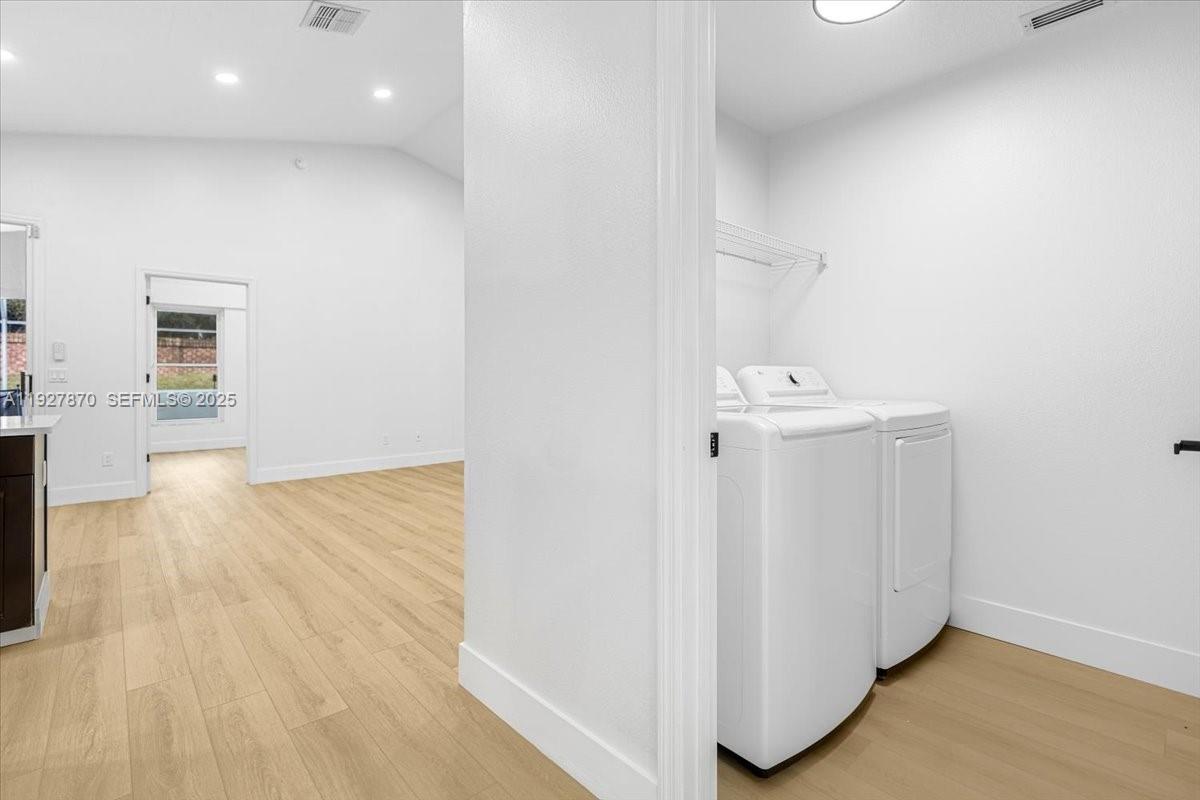 UNTERS CREEK TR 350 PH 01 - Residential