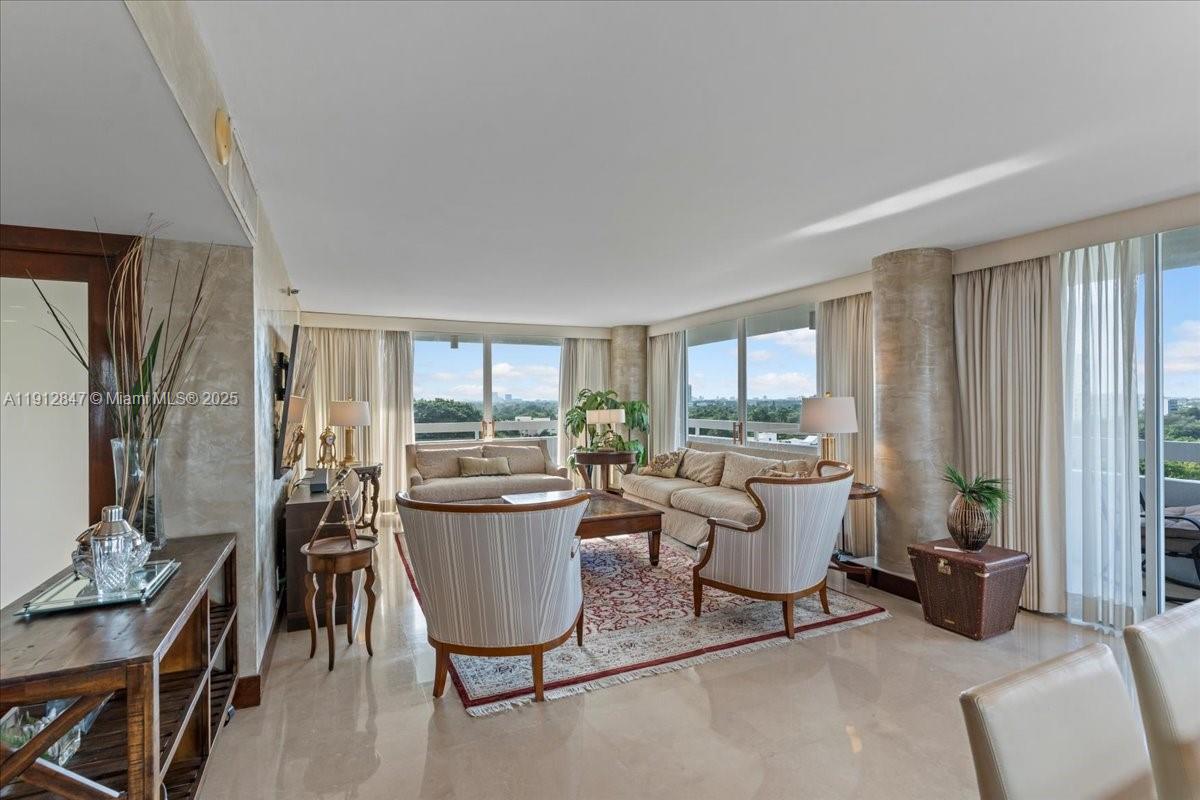 1627 Brickell Ave 1401