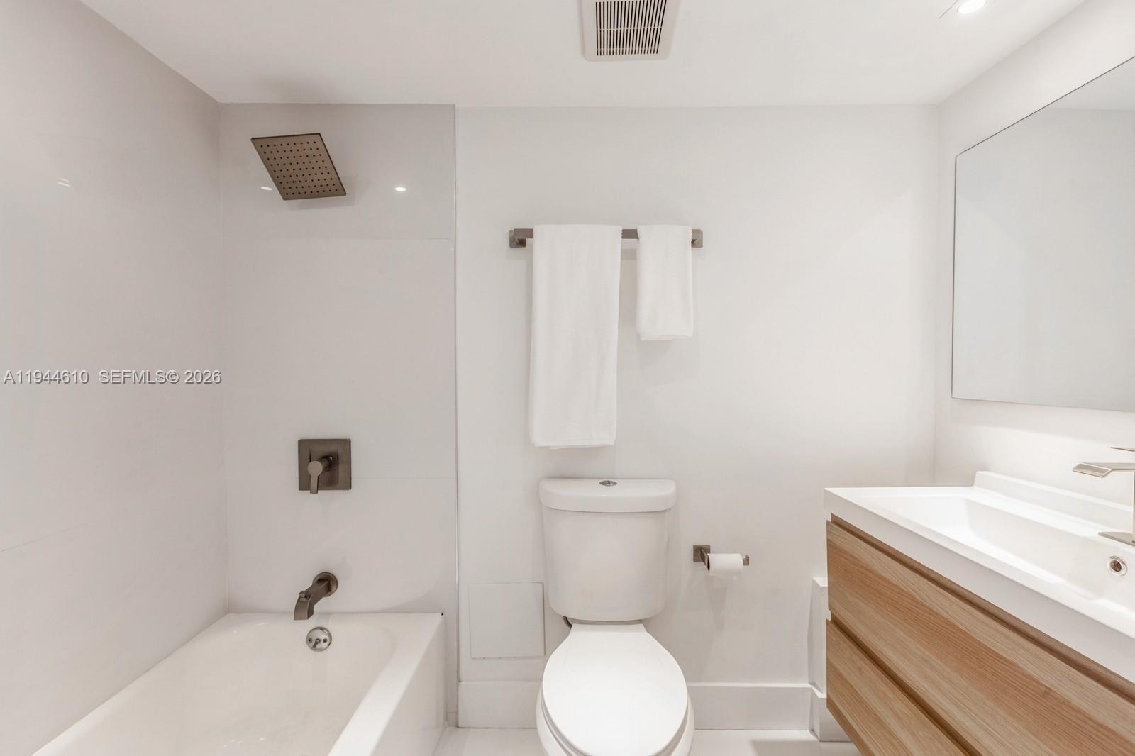 AQUASOL CONDO - Residential