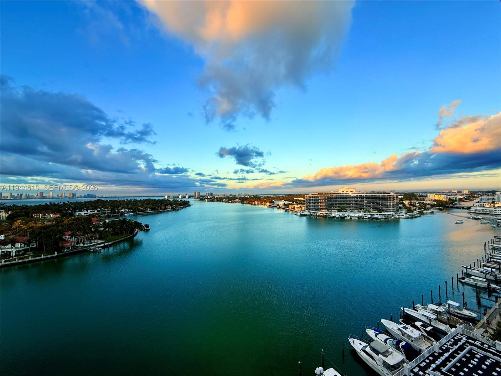 AQUASOL CONDO - Residential