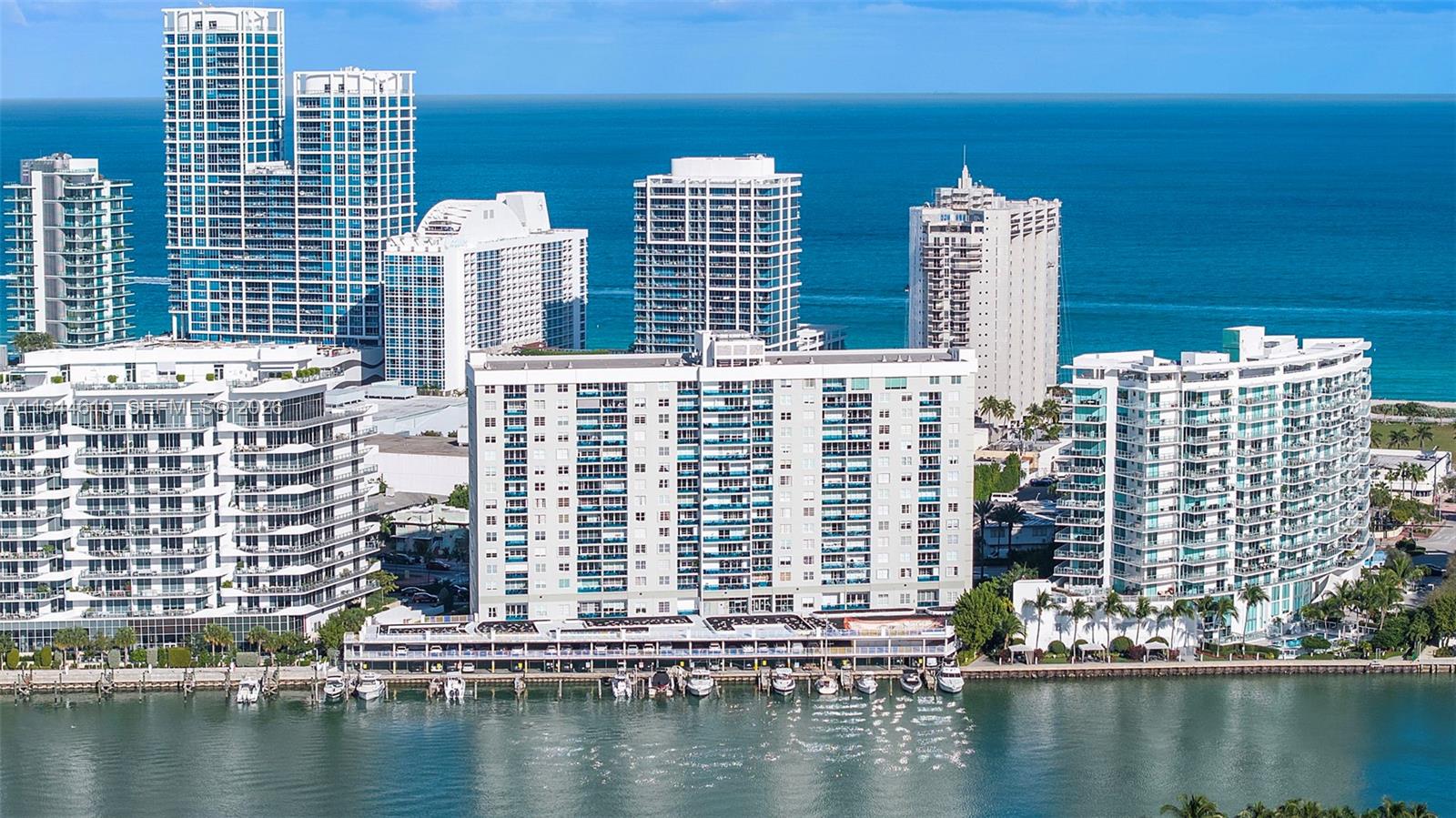 AQUASOL CONDO - Residential