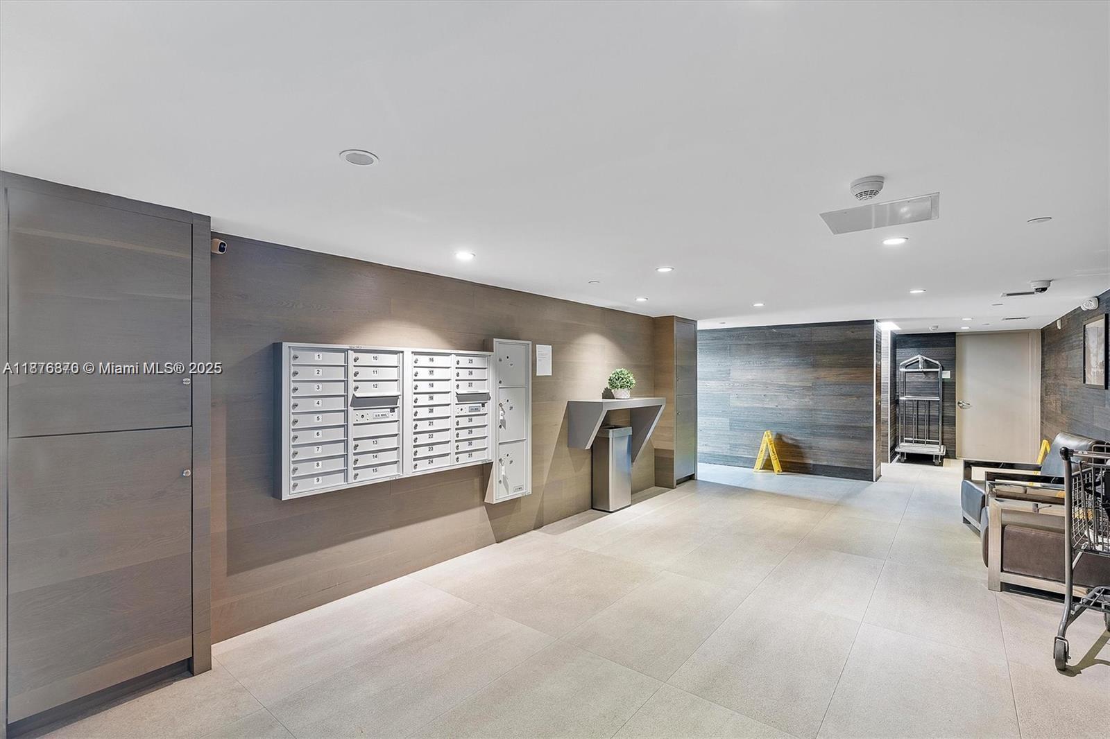 LE JARDIN HOUSE CONDO - Residential Lease