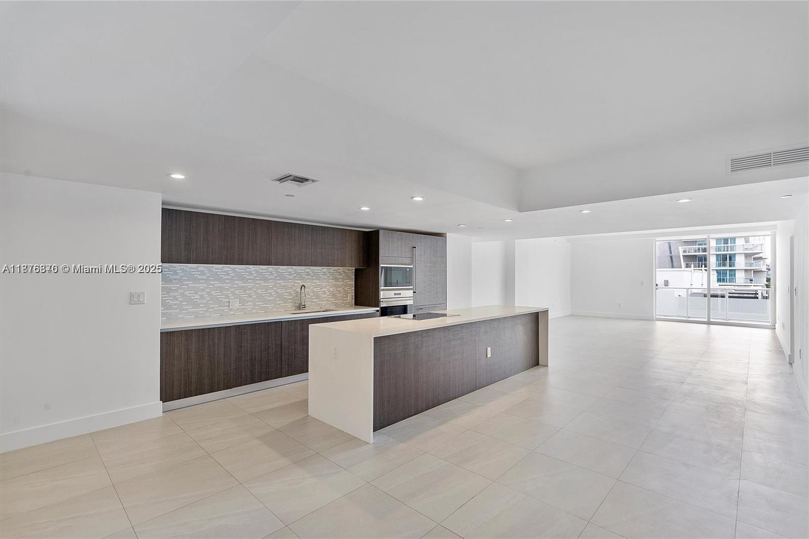 LE JARDIN HOUSE CONDO - Residential Lease