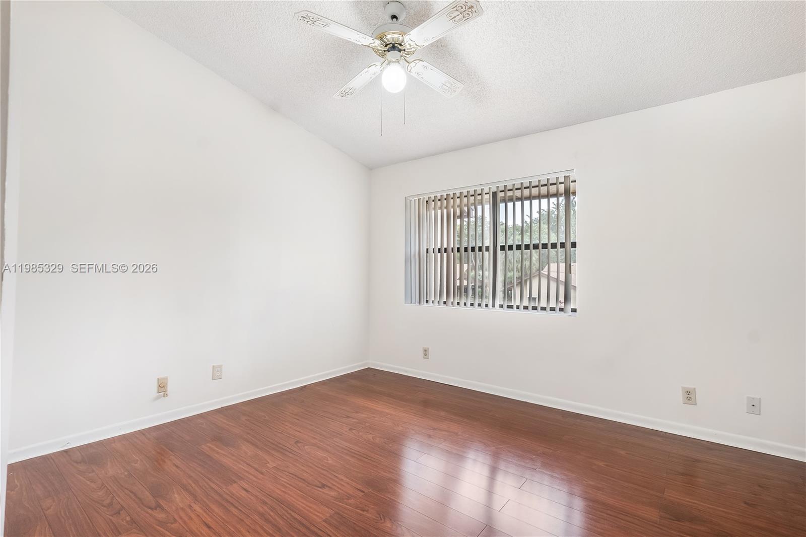 KARANDA VILLAGE III-D CON - Residential Lease