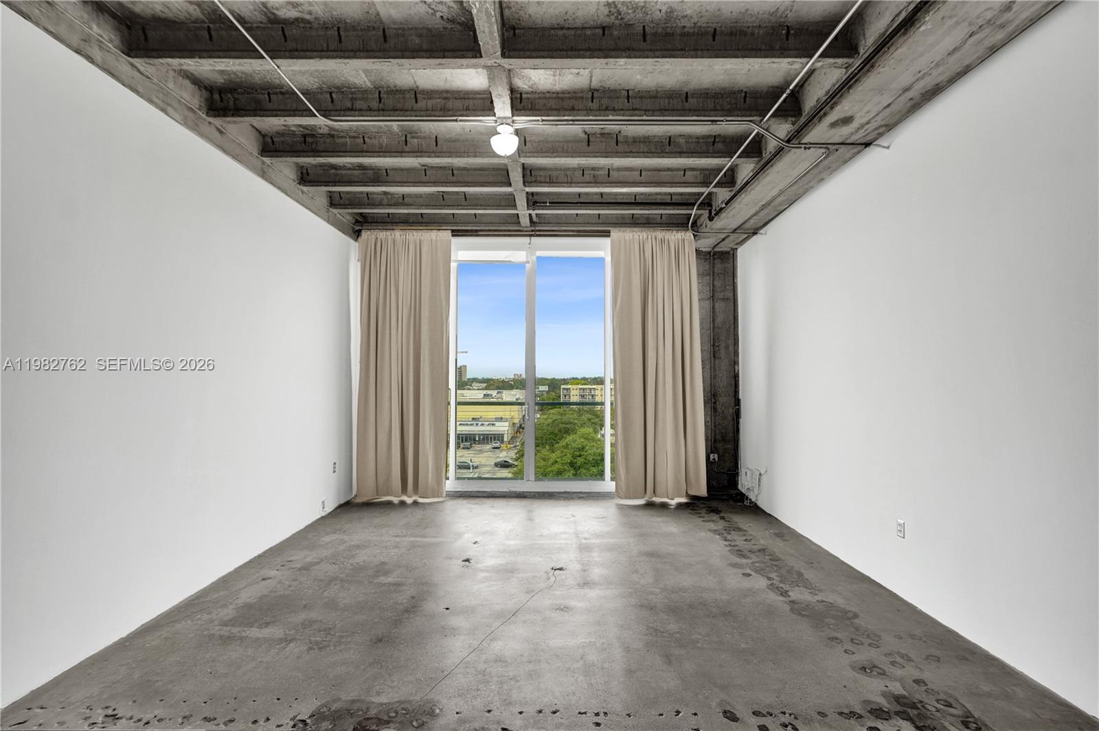 THE BANK CONDO - Residential