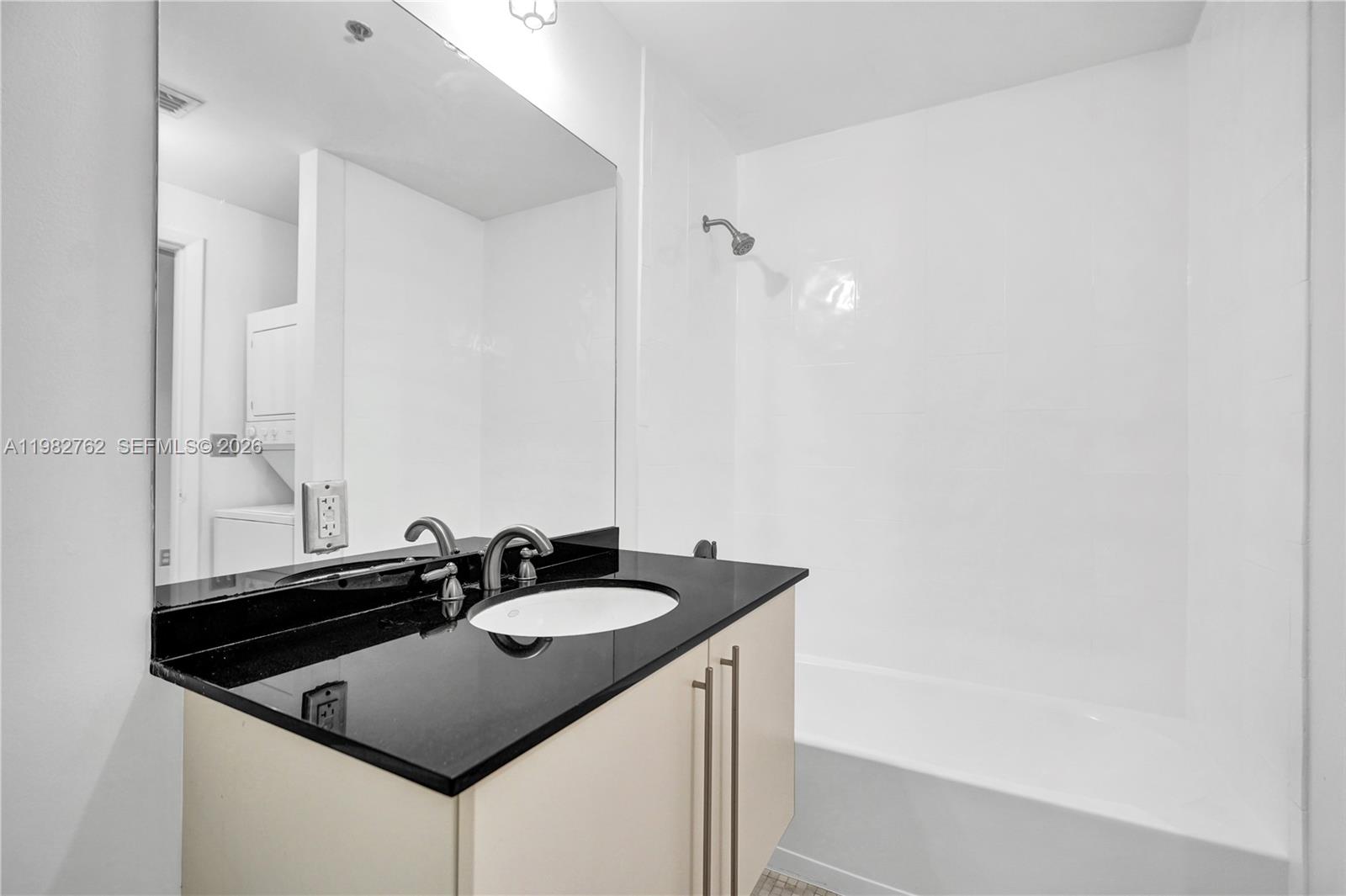 THE BANK CONDO - Residential