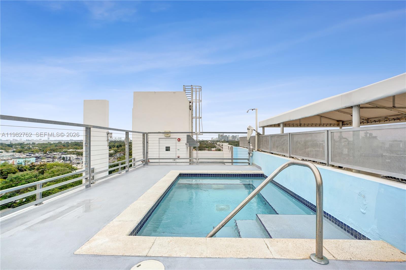 THE BANK CONDO - Residential