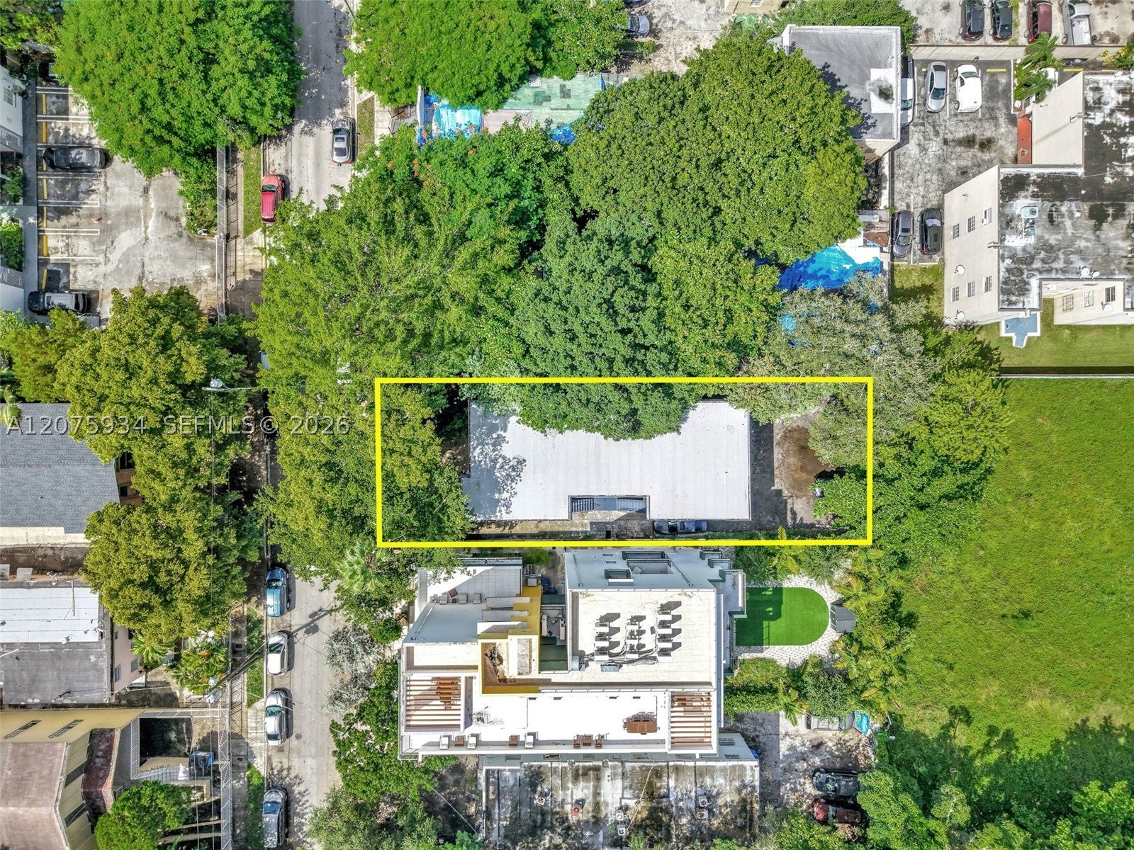 641 NW 2nd St