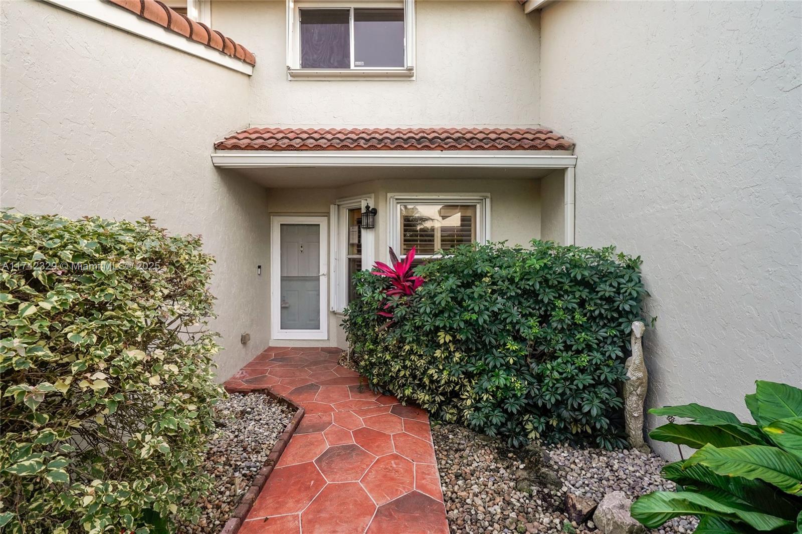 7490 S Pinewalk Dr S 94-20