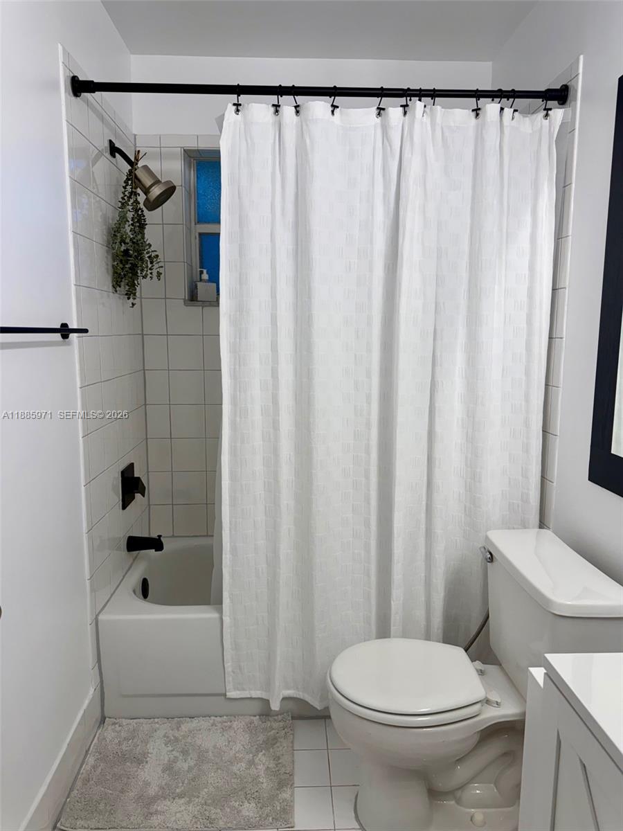 PEMBROKE POINTE - Residential