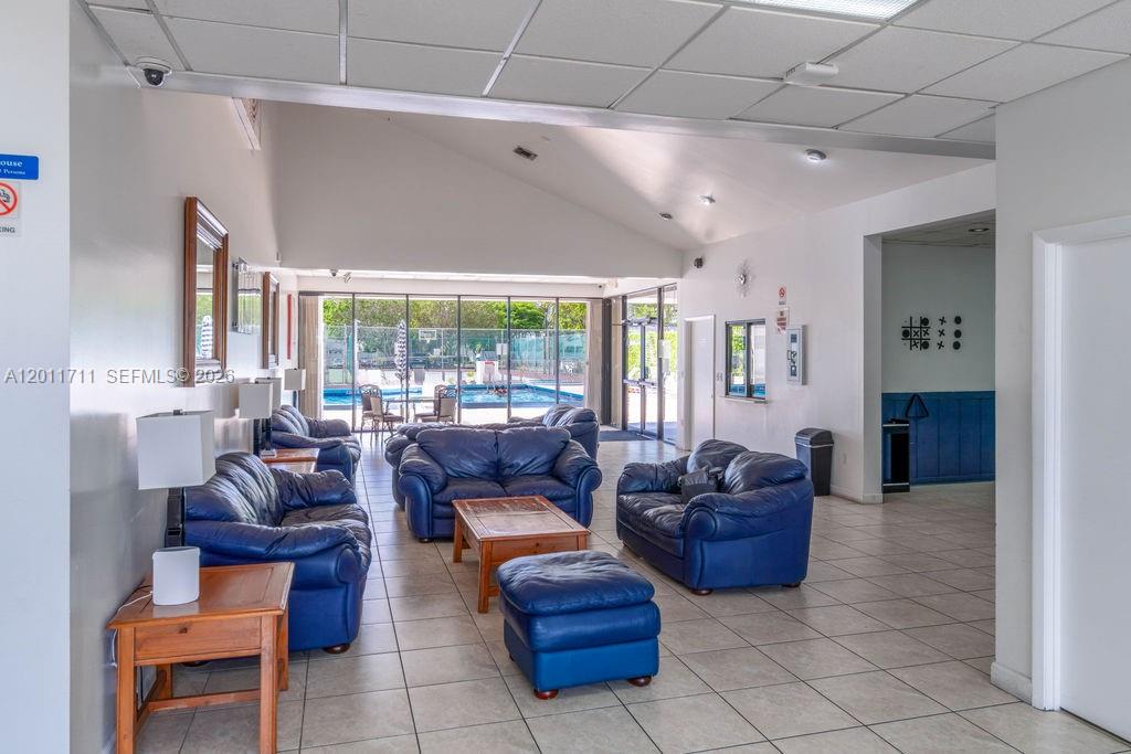 SAN SIMEON HOMES - Residential