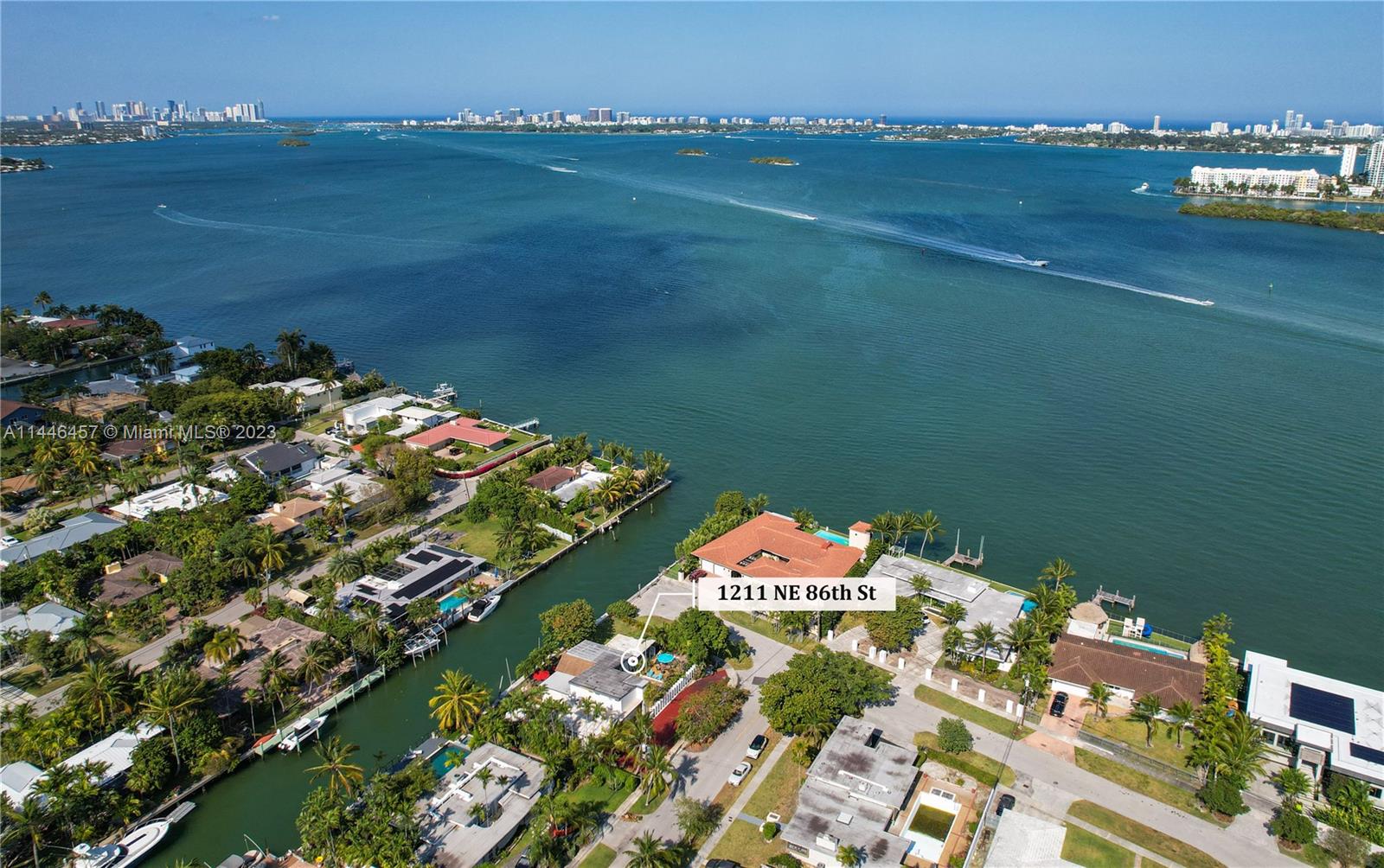 DAVIS HARBOR - Residential