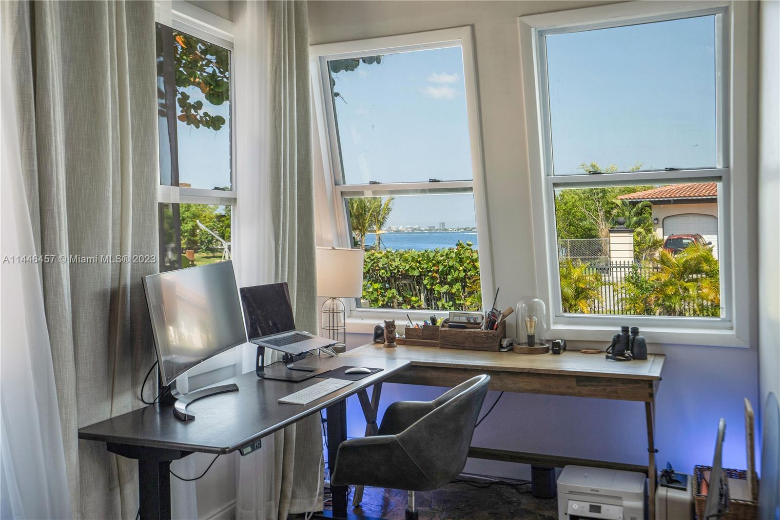 DAVIS HARBOR - Residential