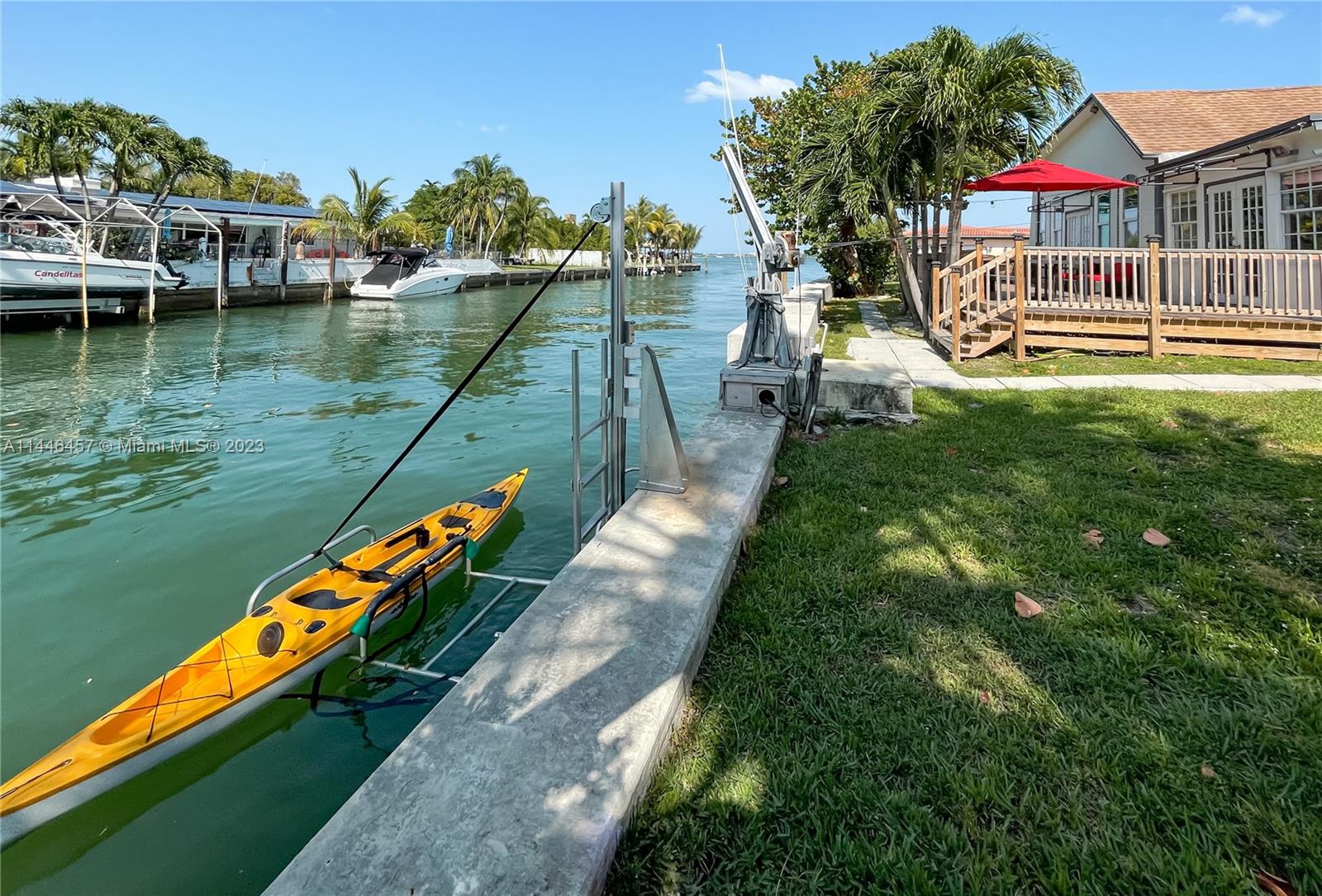 DAVIS HARBOR - Residential