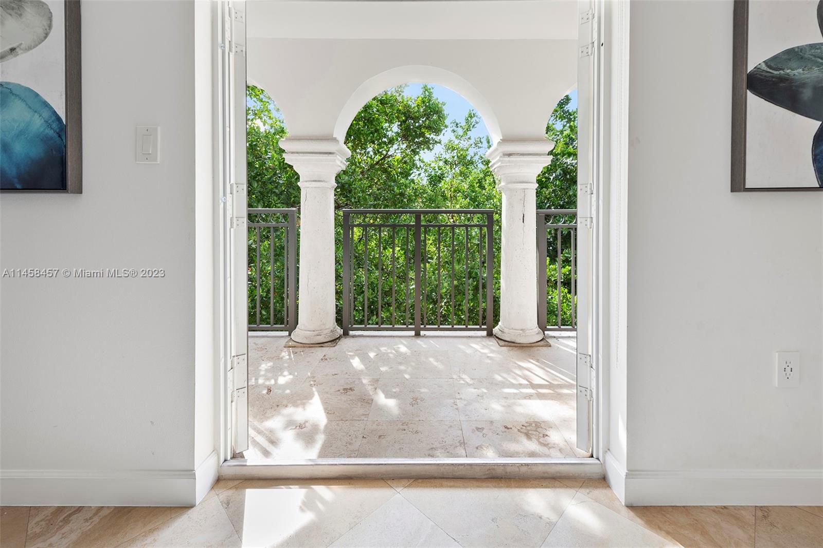 ARMITAGE PLACE NO 1A COND - Residential