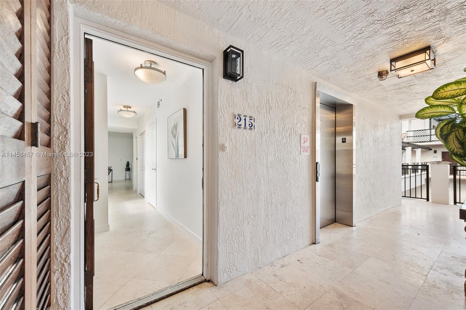 ARMITAGE PLACE NO 1A COND - Residential