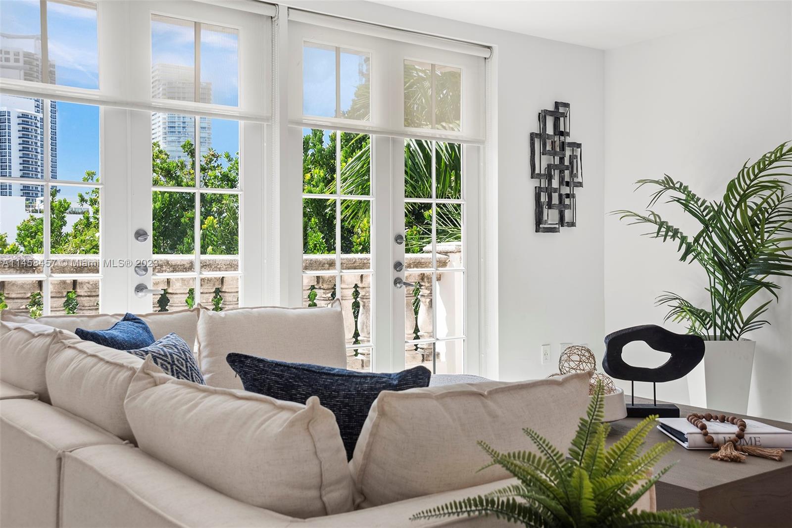 ARMITAGE PLACE NO 1A COND - Residential