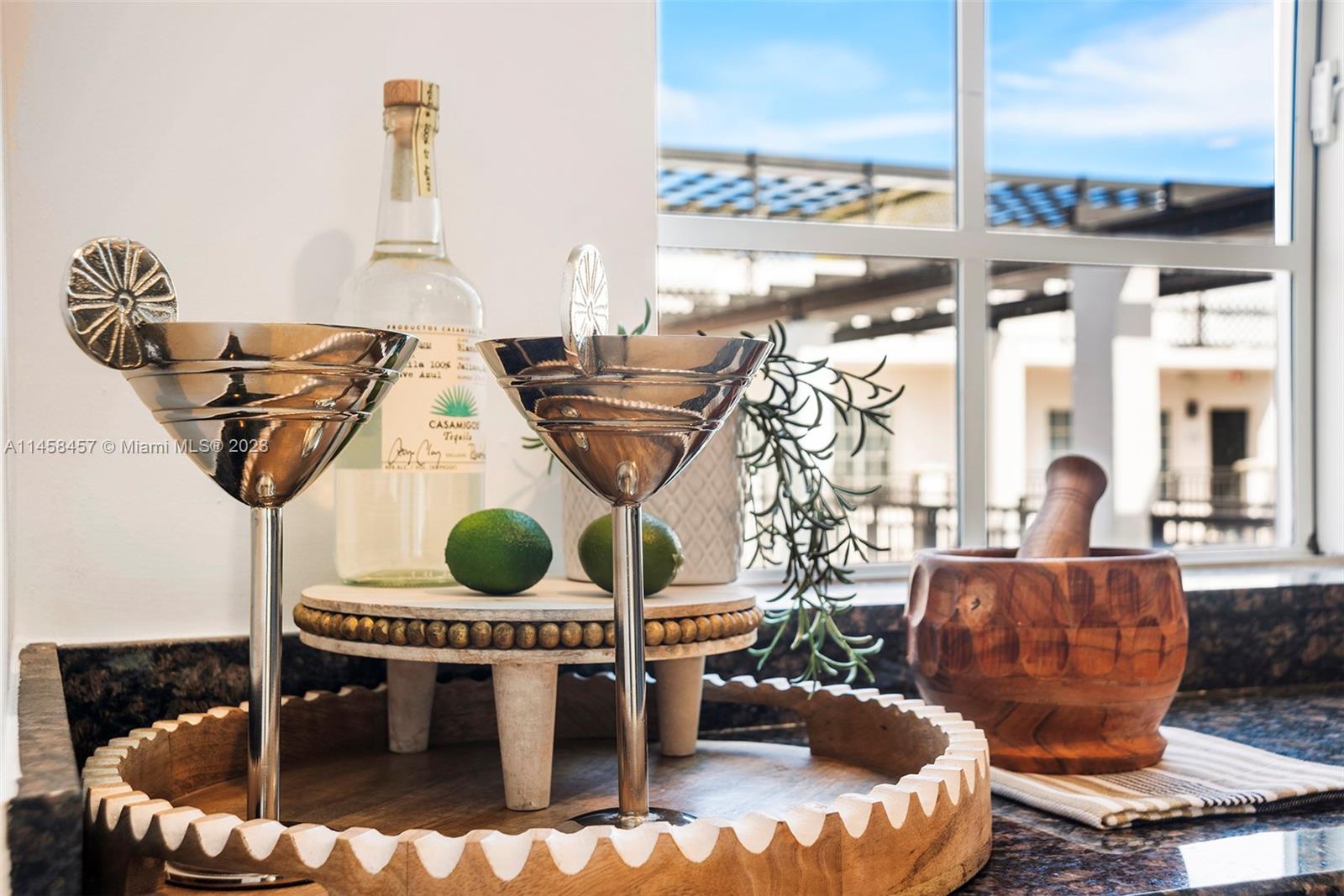 ARMITAGE PLACE NO 1A COND - Residential