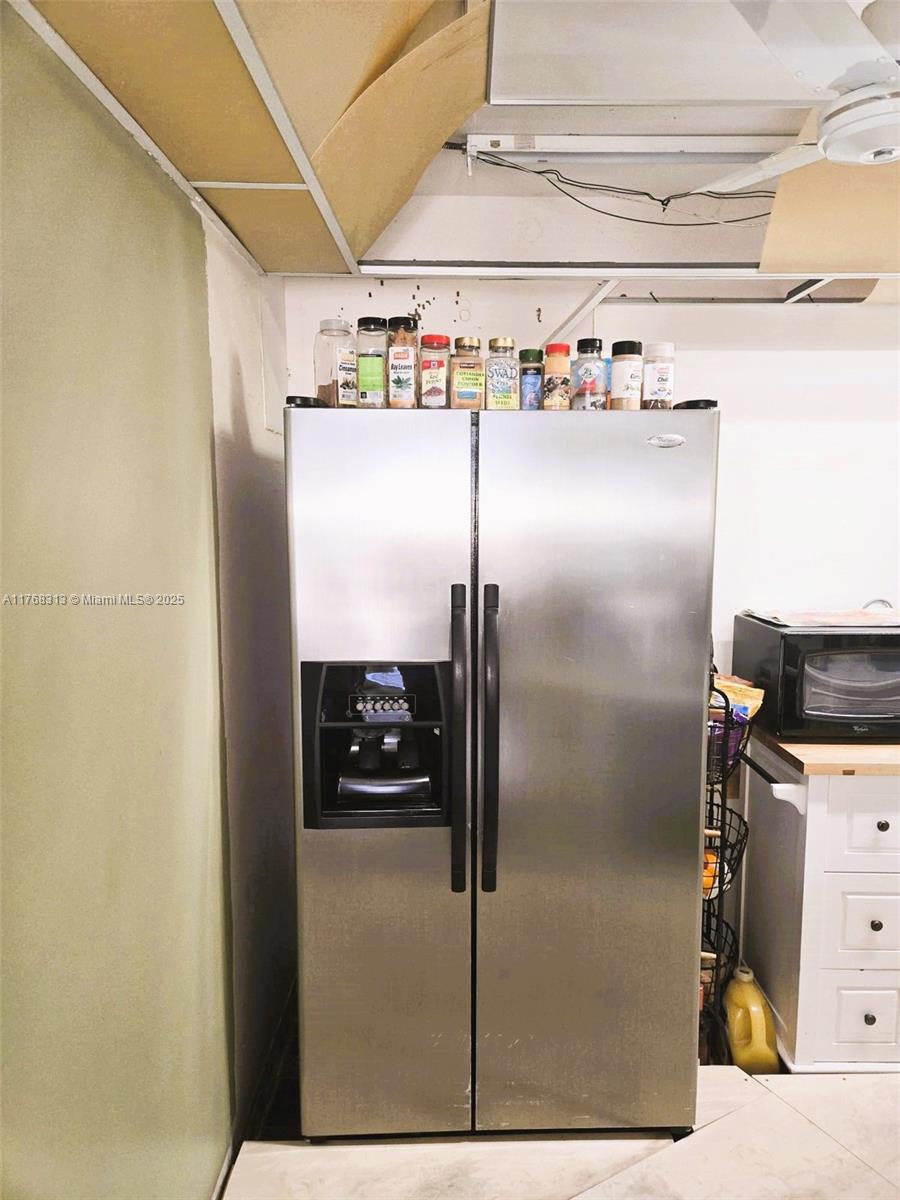 ENVIRON I CONDO 9 - Residential