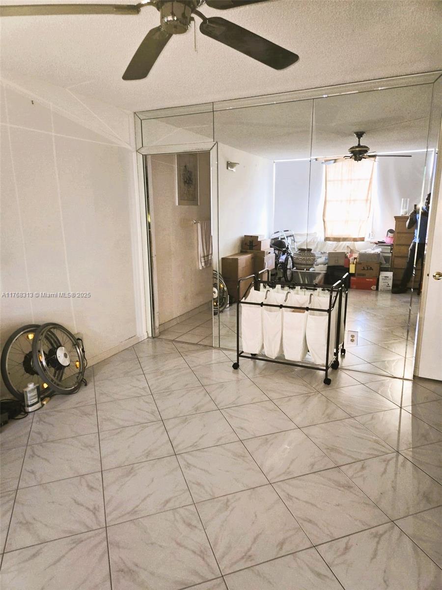 ENVIRON I CONDO 9 - Residential